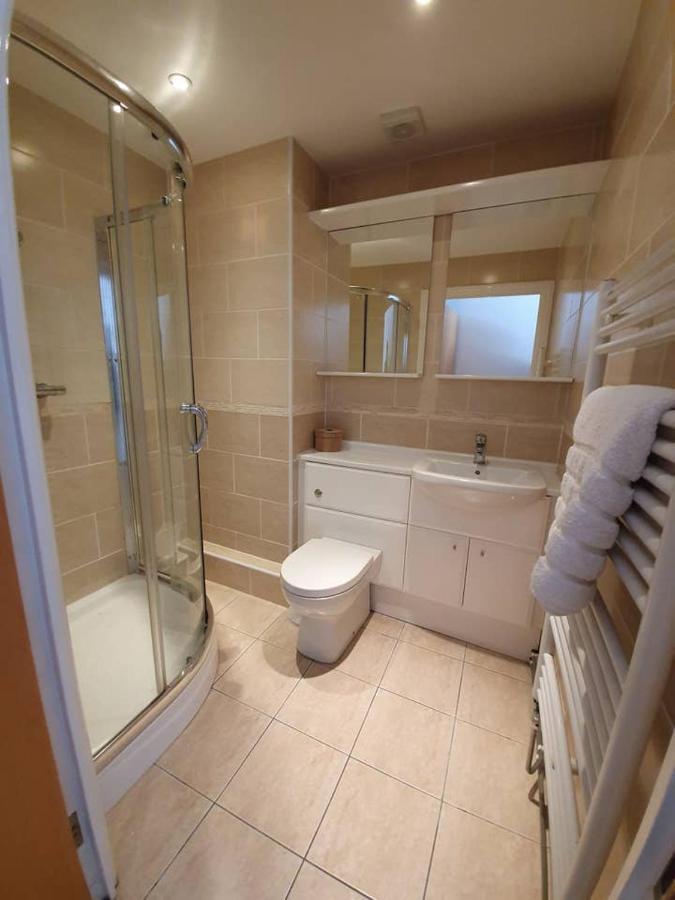 Stylish Flat In Central Tenby & Free Parking Exterior foto
